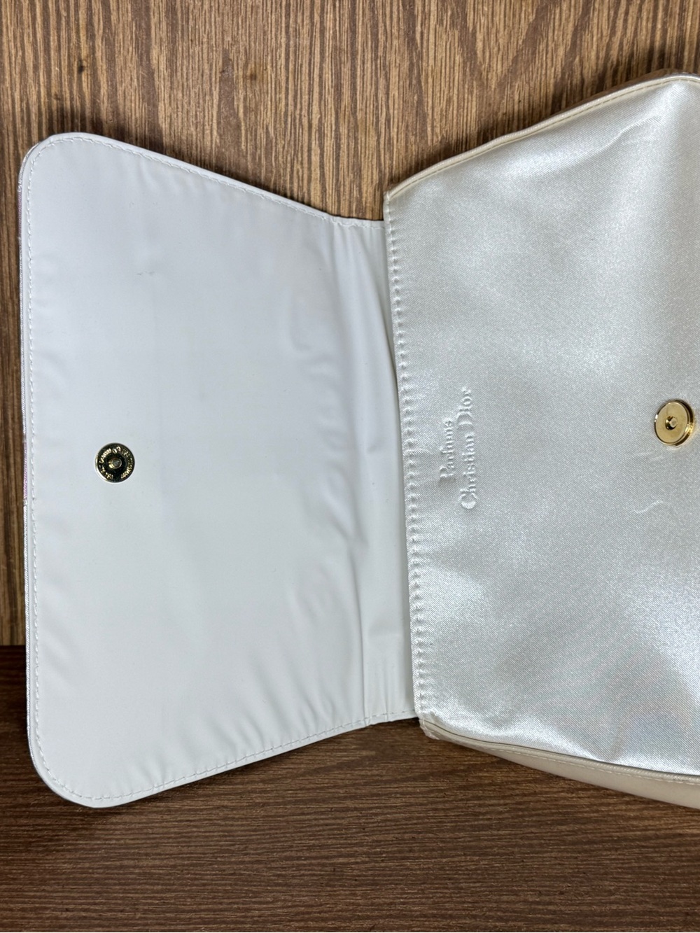 Dior Vintage Silver Iridescent Logo Clutch - Picture 2 of 4